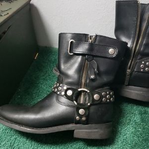 Ladies Harley Davidson Boots